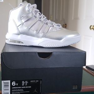 Jordan Max Aura (big kids)